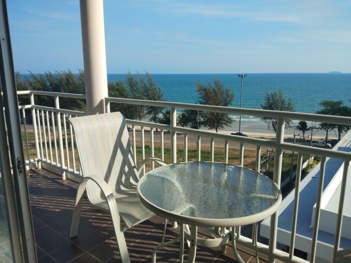 Grandbeach Condo Sea View By Malai メーピン エクステリア 写真