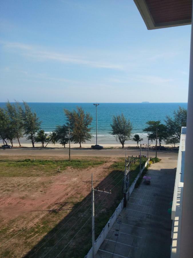 Grandbeach Condo Sea View By Malai メーピン エクステリア 写真