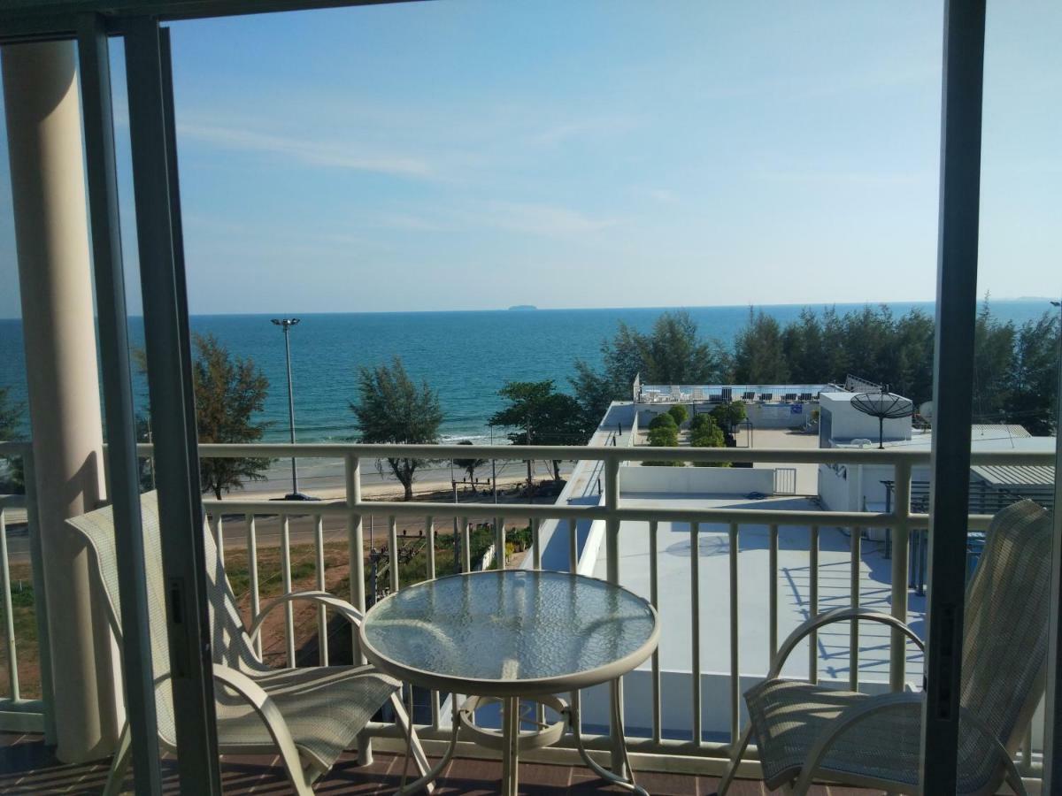 Grandbeach Condo Sea View By Malai メーピン エクステリア 写真